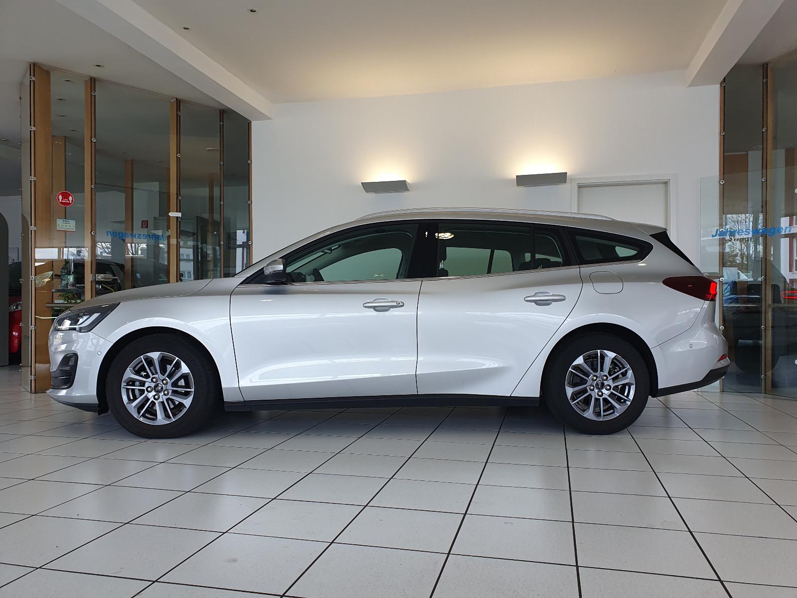 Ford 2023 - FAMILIENKOMBI EXTREMSPARER. ALLE PAKETE !