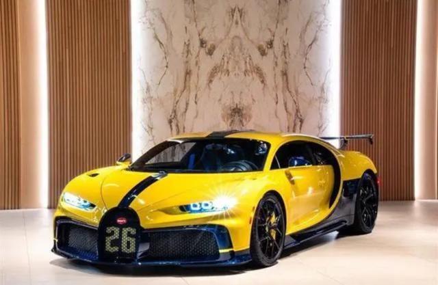 Bugatti BUGATTI Chiron CHIRON PUR SPORT 8.0 W16 1500HP "