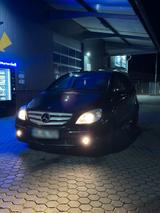Mercedes-Benz B 170 mit neuen Tüv - Mercedes-Benz B 170 Kombi Gebrauchtwagen