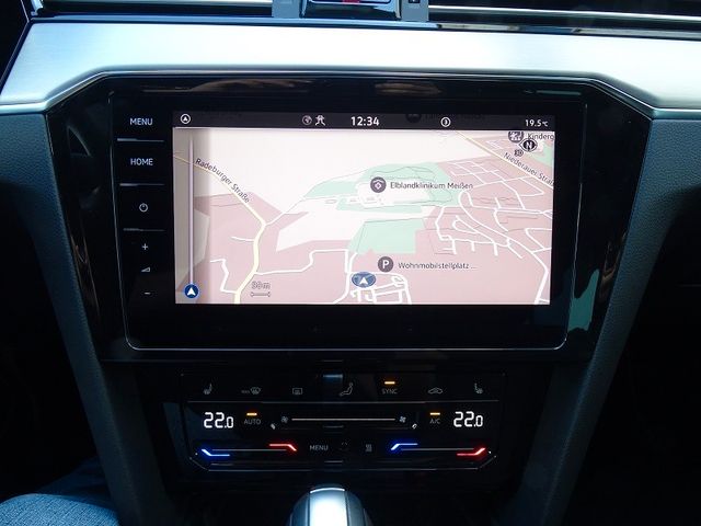 Passat Variant 1.5 TSI DSG Elegance / Matrix