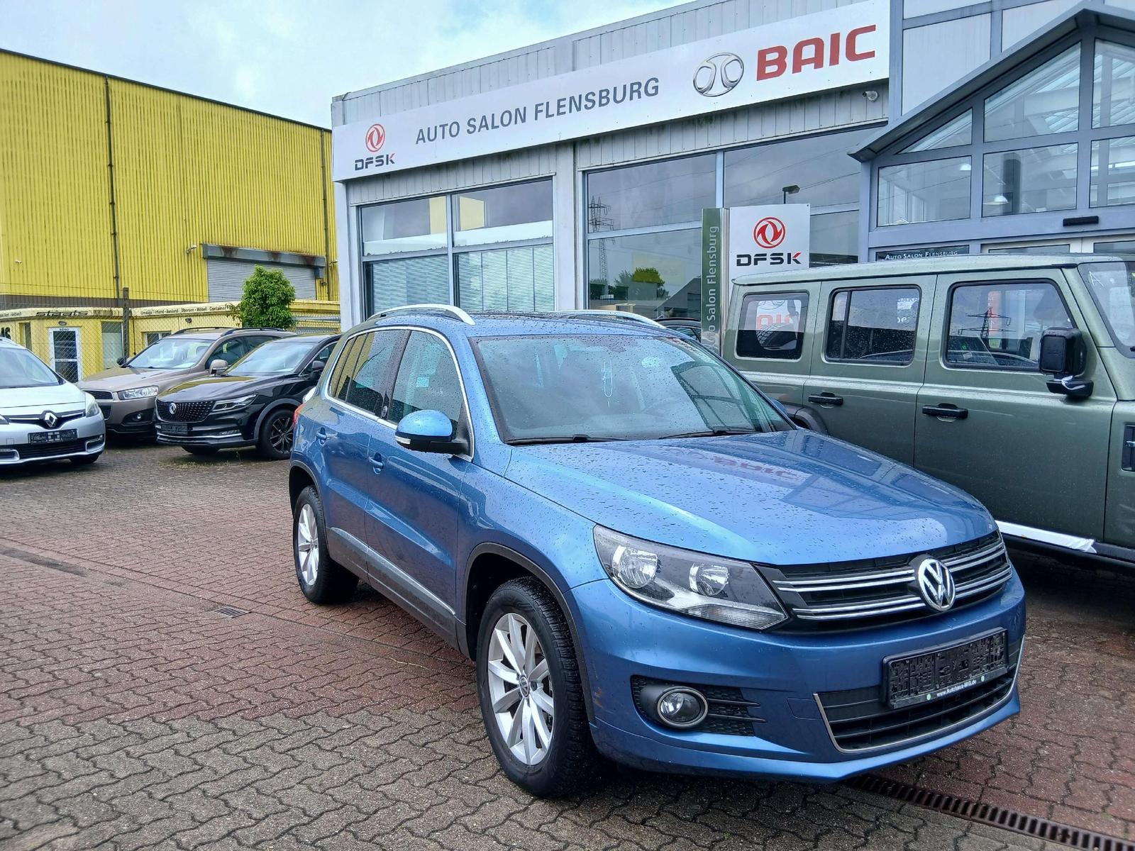 Volkswagen Tiguan Tiguan 2.0 TSI*Leder*Automatik*TÜV Neu*Kl