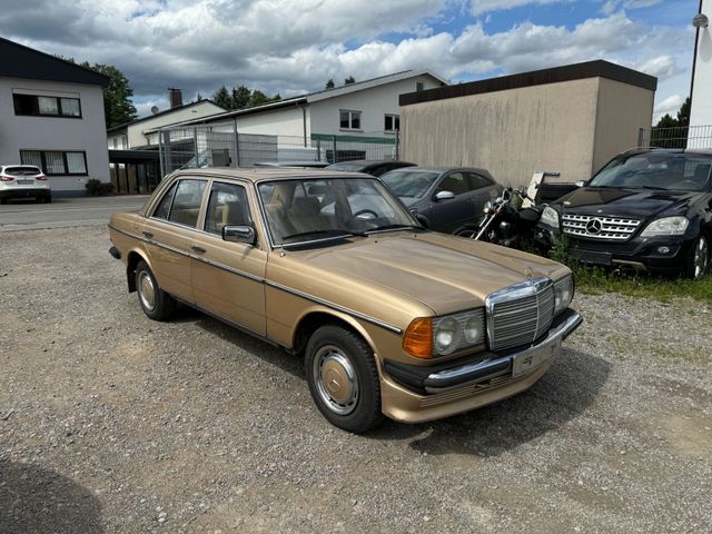 Mercedes-Benz 300 D, 2 Hand, Wenig KM, H-Kennzeichen