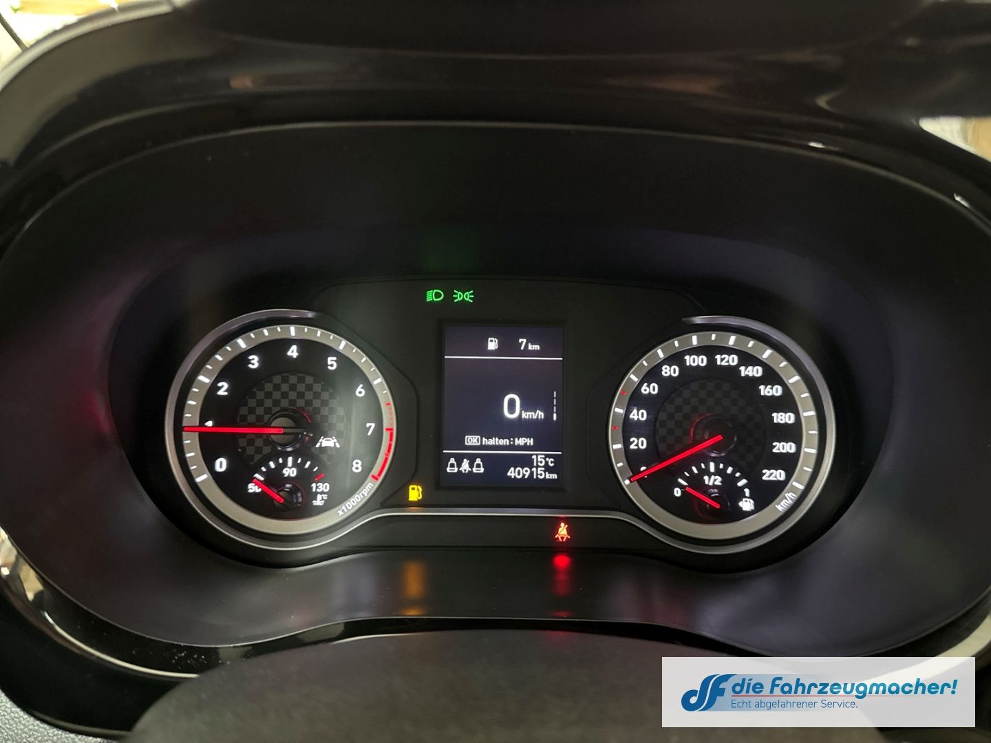 Fahrzeugabbildung Hyundai i10 Trend 1.0 EU6d Navi Apple CarPlay Android Au