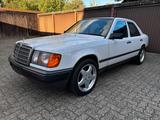 Mercedes-Benz Mercedes Benz w124 200 17 Zoll AMG - Mercedes-Benz W124 aus dem Jahr 1987