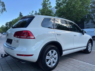 Volkswagen Touareg - 5