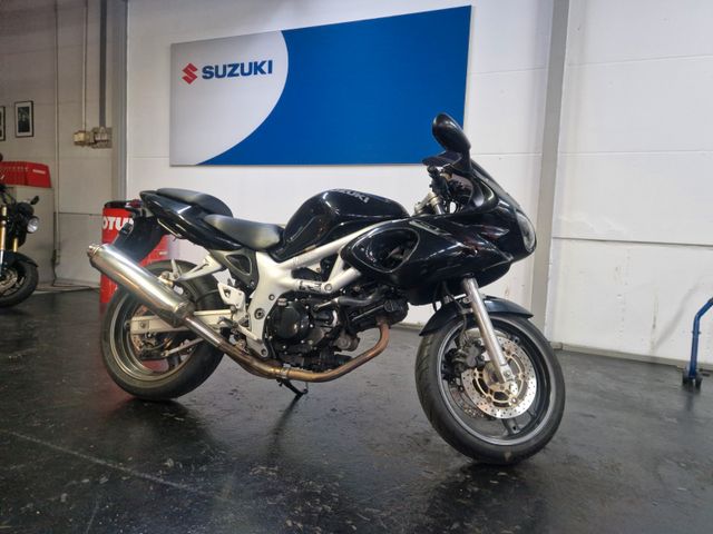 Suzuki SV650S