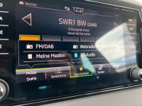 SKODA Karoq 2.0 TSI DSG 4x4 Sportline DSG AHK 5J GAR bei Autohaus Landmann & Maier OHG