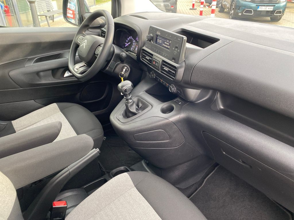 Fahrzeugabbildung Citroën Berlingo M Benzin 110 FEEL *PDC*Klima*Bluetooth*