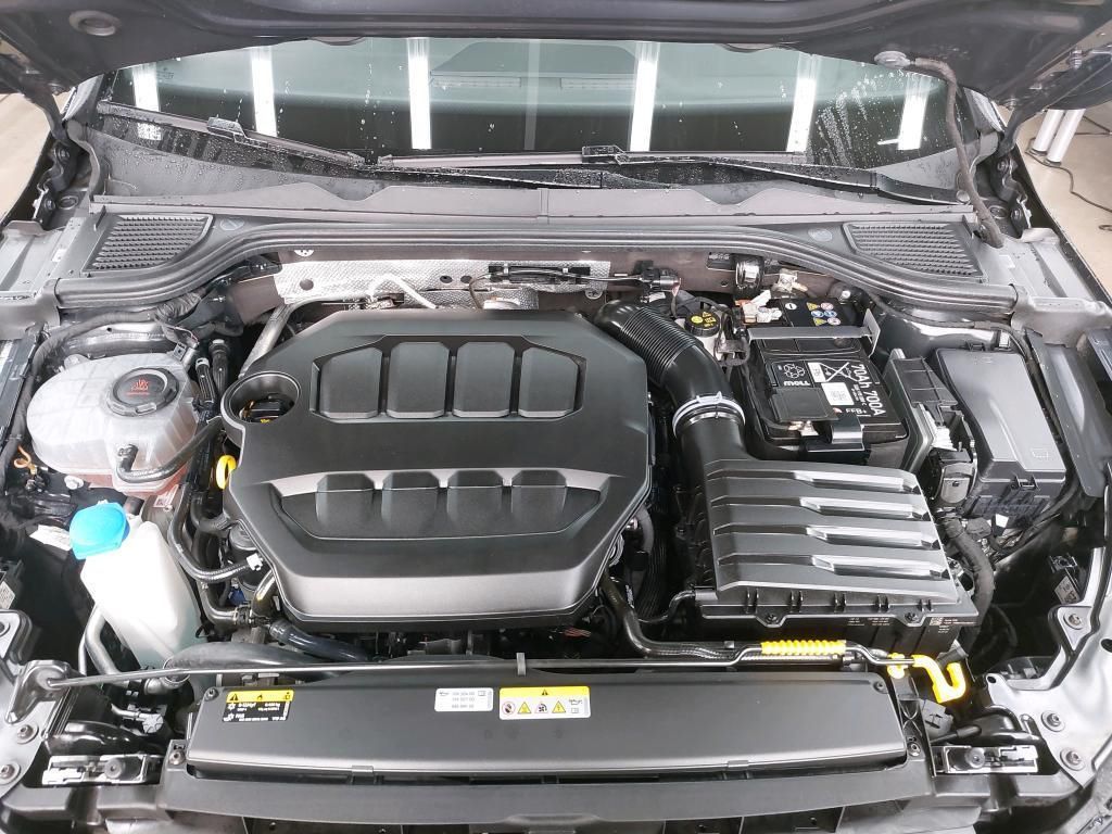 Volkswagen Golf R 4Motion 2.0 TSI Pano*Tempo*PDC*RFK*Klima