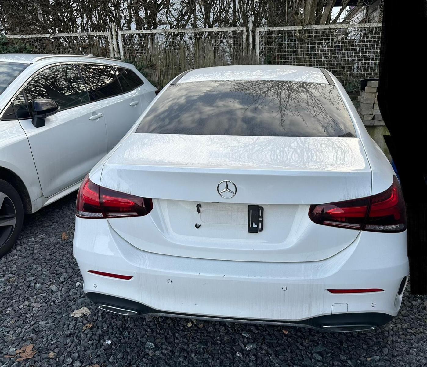 Mercedes-Benz A 220 A Limousine A 220