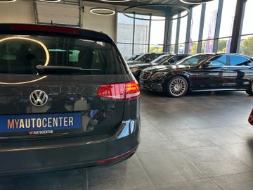 MYAUTOCENTER – Gebraucht- und Jahreswagen mit Werkstattservice in Pfaffenhofen Volkswagen Passat Variant Comfortline *4Motion*Kamera*AHK*