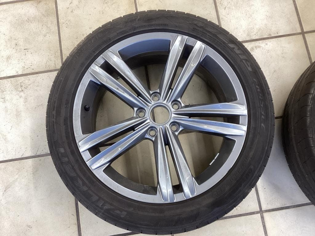 Fahrzeugabbildung Volkswagen T-Roc Cabrio R-Line TSI *AHK*Navi*PDC*ACC*LED*