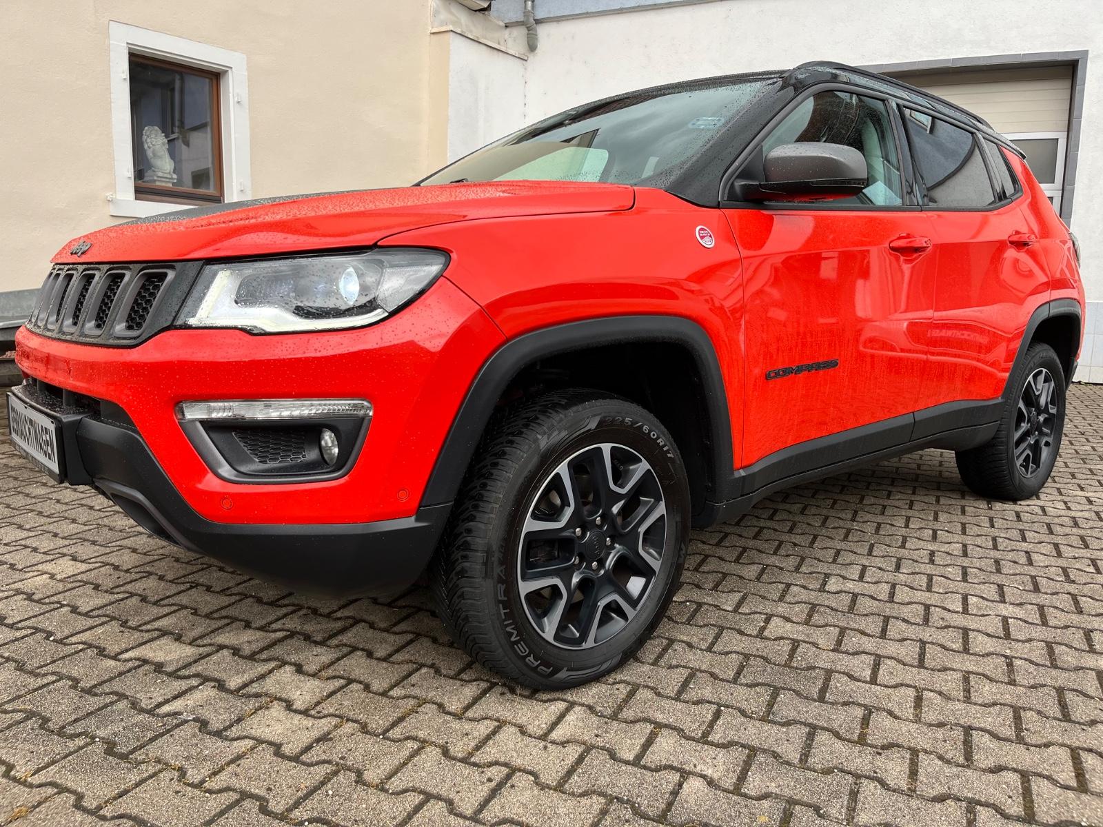 Jeep Compass Trailhawk 4WD / Navi / AHK