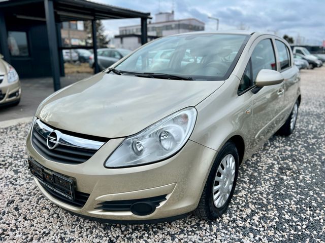 Opel Corsa D 1.4 / Automatik