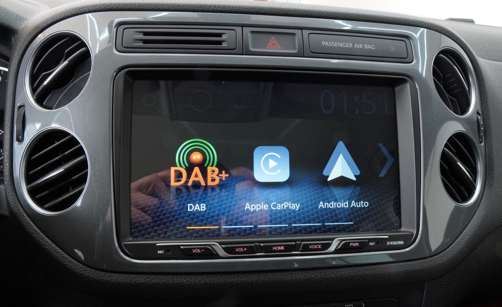 Fahrzeugabbildung Volkswagen Tiguan Sport & Style 4Motion*Aut.*Navi*Leder*AHK