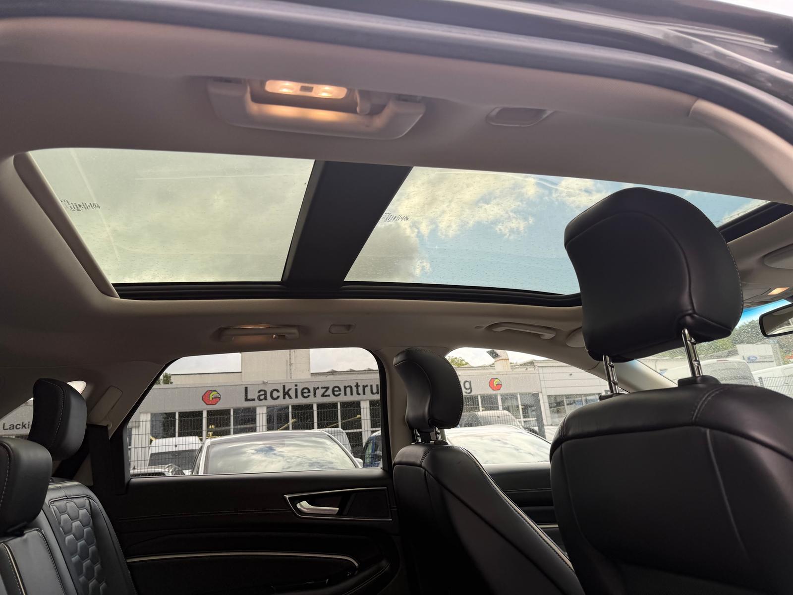 Ford Edge 2.0 TDCi Bi-Turbo Vignale PANO+LEDER+RFK