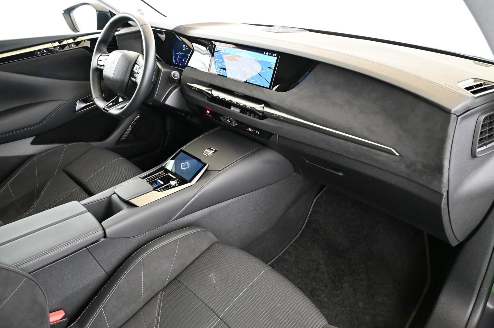 DS Automobiles DS4 1.6 E-Tense 225 Etolie Alcantara UVP 53.000 