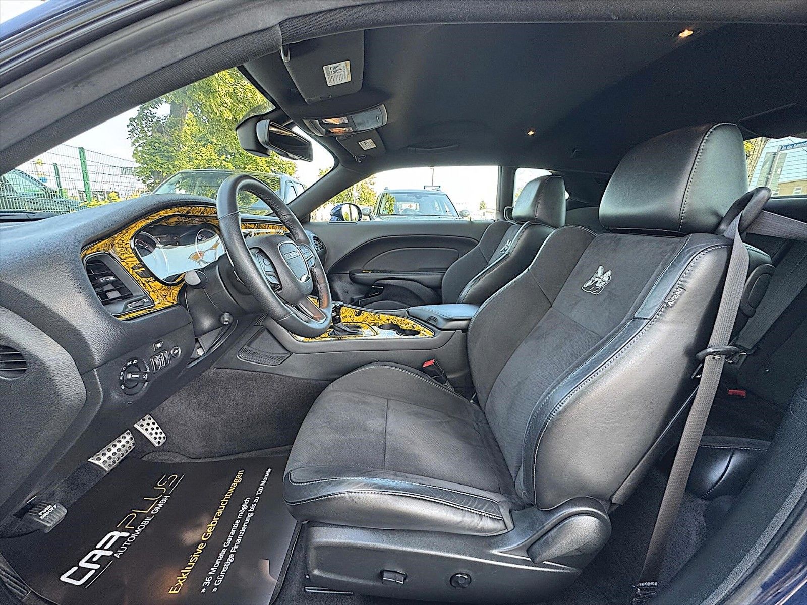 Fahrzeugabbildung Dodge Challenger 6.4 V8 SRT 392 SCAT PACK SHAKER Perf.