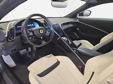 صورة مصغرة 21 لـ 2021 Ferrari ROMA