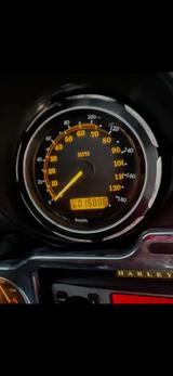 Harley-Davidson Tri Glide HD - HARLEY-DAVIDSON BENZIN TRIKE TRI GLIDE