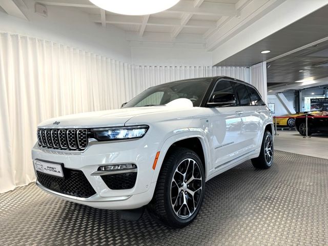 Jeep Grand Cherokee Summit Reserve Plug-In-Hybrid 4xe