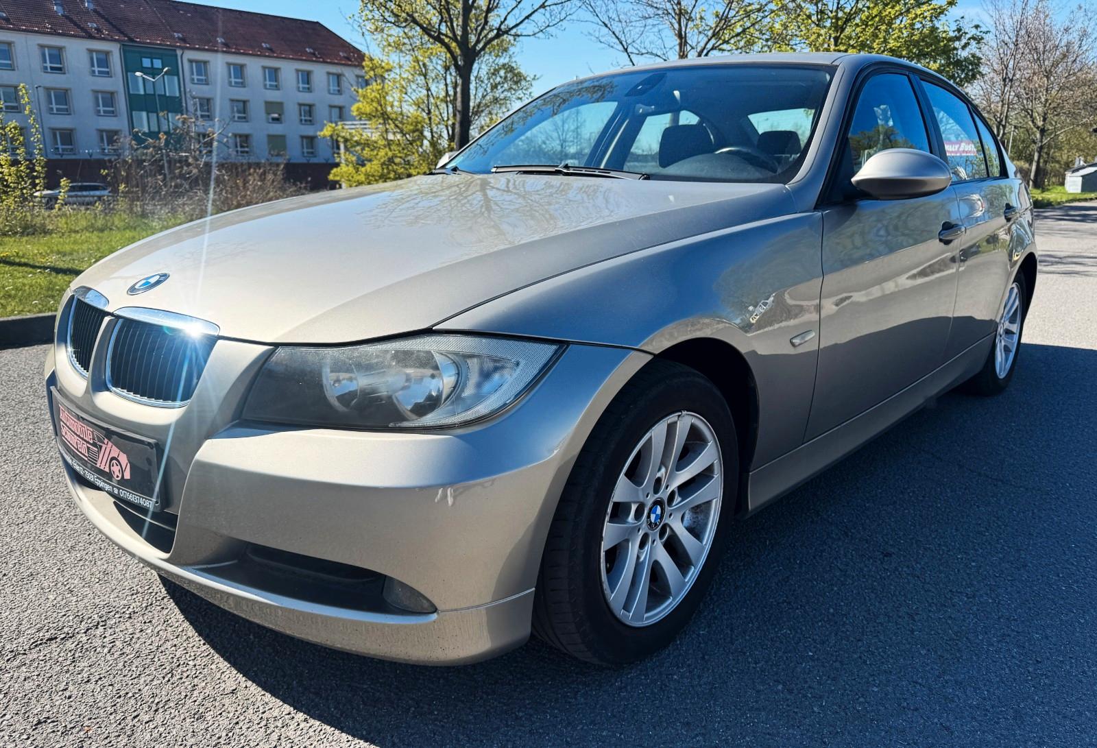 BMW 318  Limousine