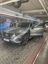 Mercedes-Benz Letzte Woche EQC400 4MATICUnfallfrei JungeSterne - Mercedes-Benz EQC: Privatanbieter