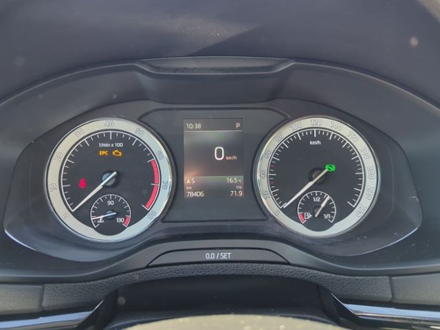 Fahrzeugabbildung SKODA Karoq 1.5 TSI DSG Style AHK NAVI KAMERA KESSY