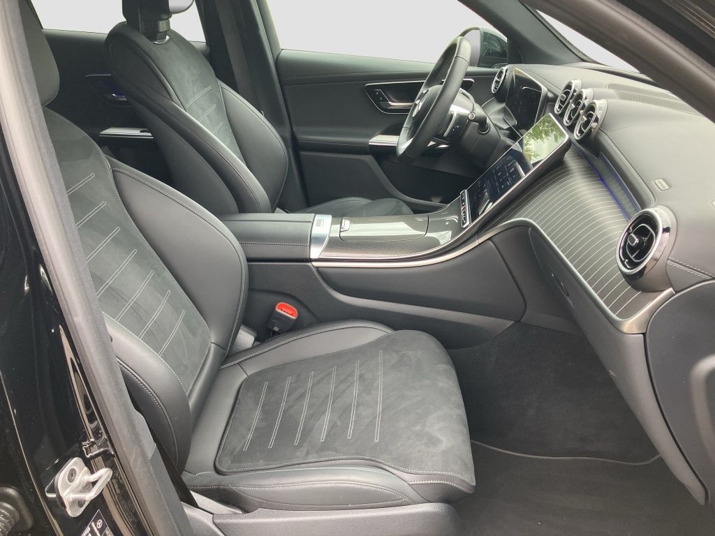 Fahrzeugabbildung Mercedes-Benz GLC 220 d 4MATIC Coupé AMGLine*NightP.*DIGITAL