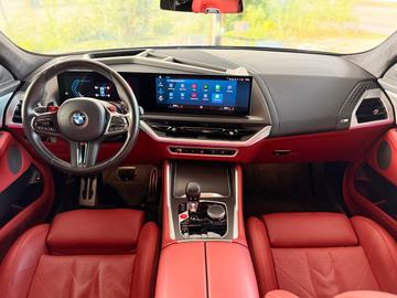 2024 BMW XM — миниатюра 13