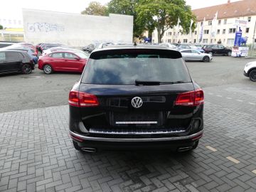 Volkswagen Touareg - 9