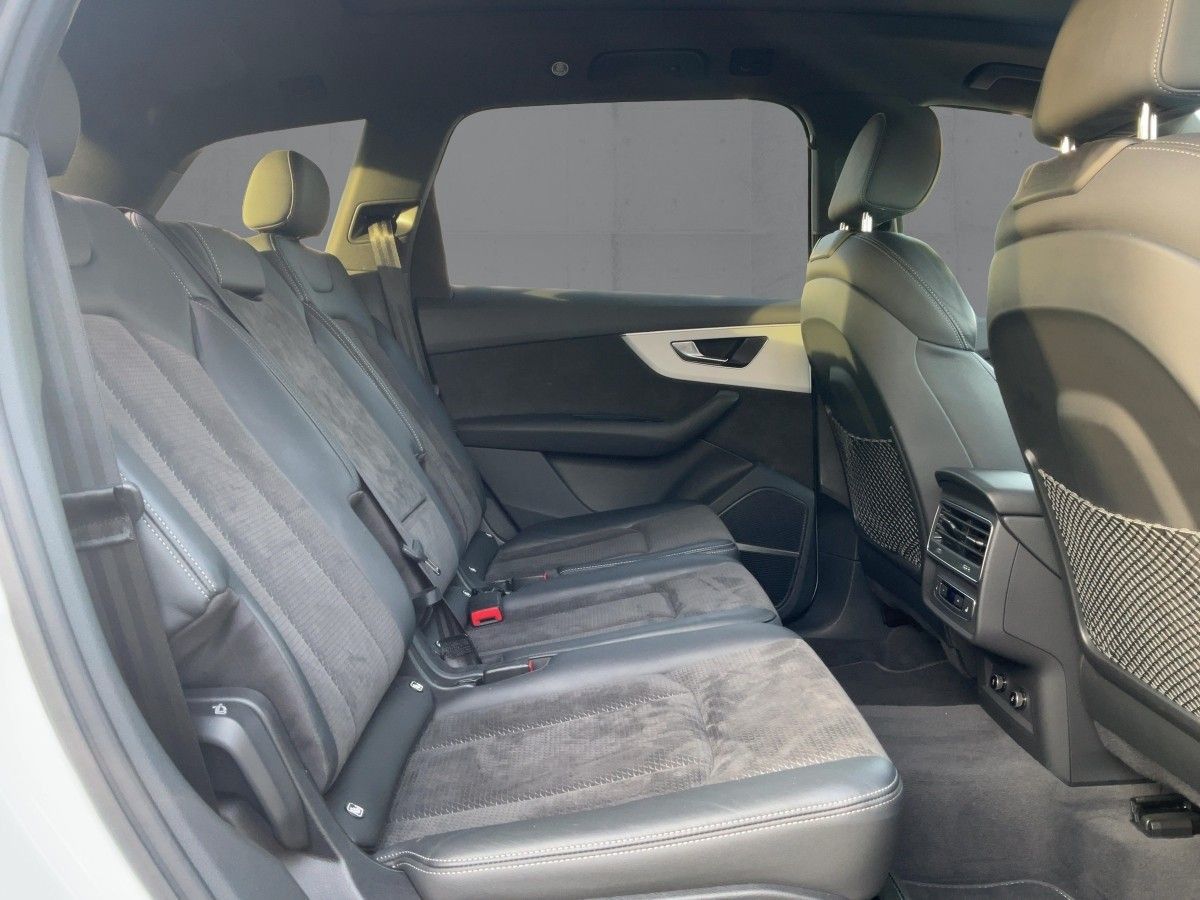Audi Q7 - Bild 13