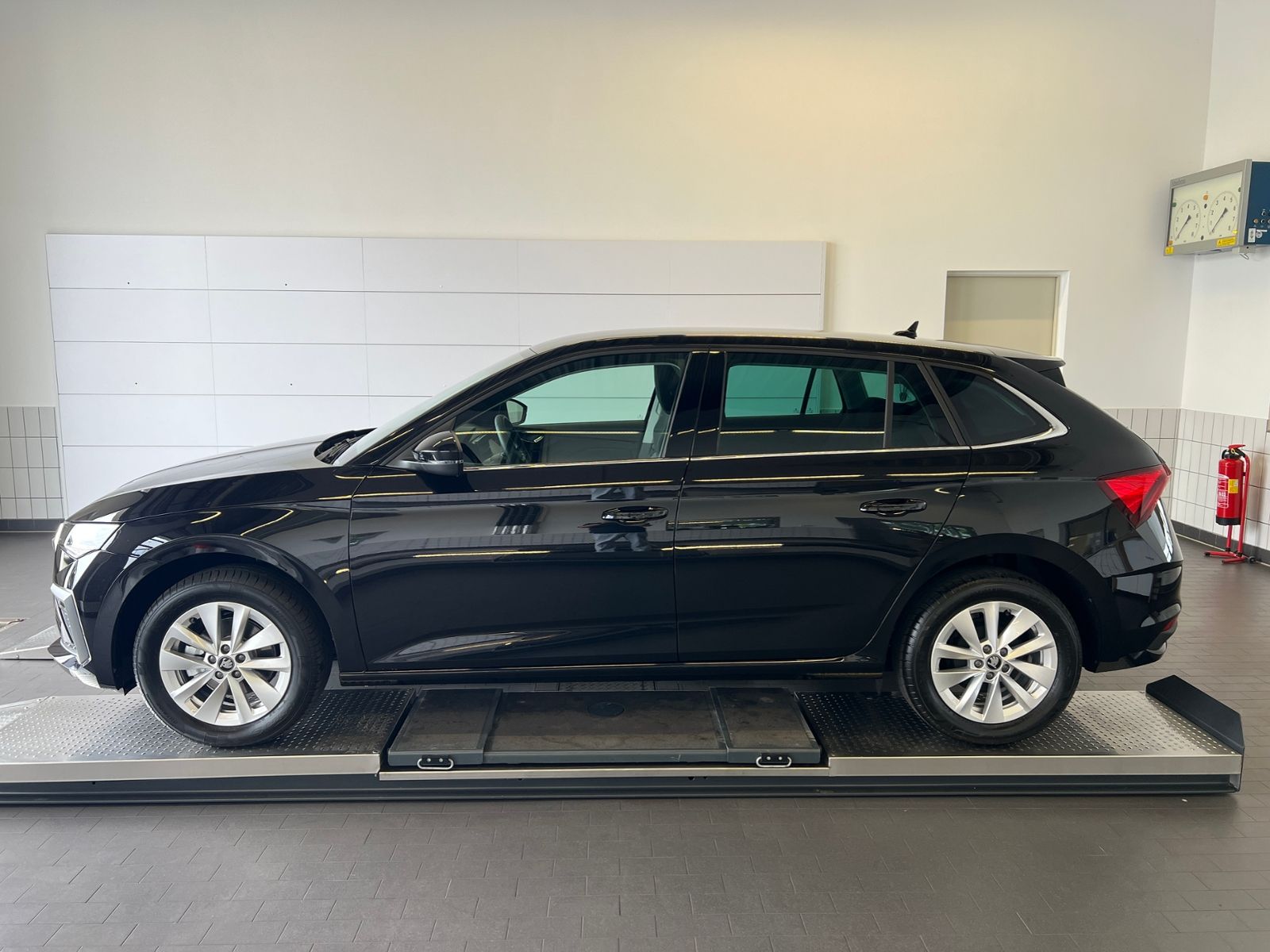 Fahrzeugabbildung SKODA Scala Selection 1.0 TSI DSG *LED, ACC, Kamera, 1