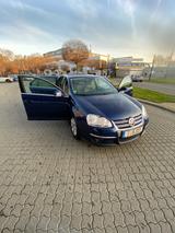 Volkswagen Jetta 1.6 FSI Comfortline Comfortline - gebrauchte VW Jetta aus dem Jahr 2005