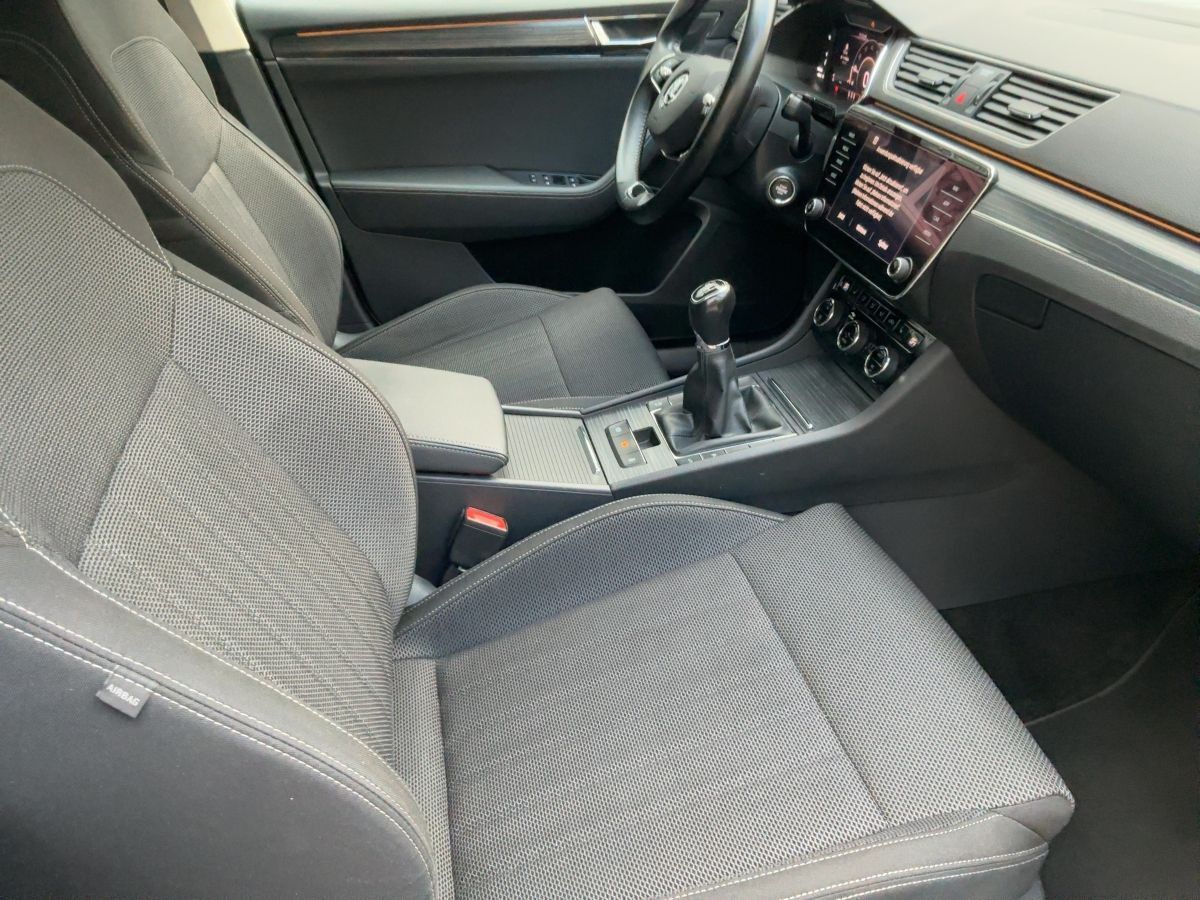 Skoda Superb - Bild 12