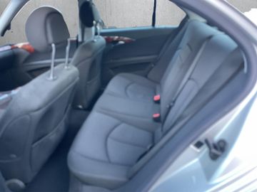 Mercedes E 320 - 9
