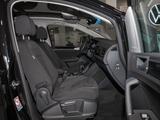 Volkswagen Touran 1,5 TSI DSG Highline Black Style STANDHZG - VW Touran Gebrauchtwagen in Essen