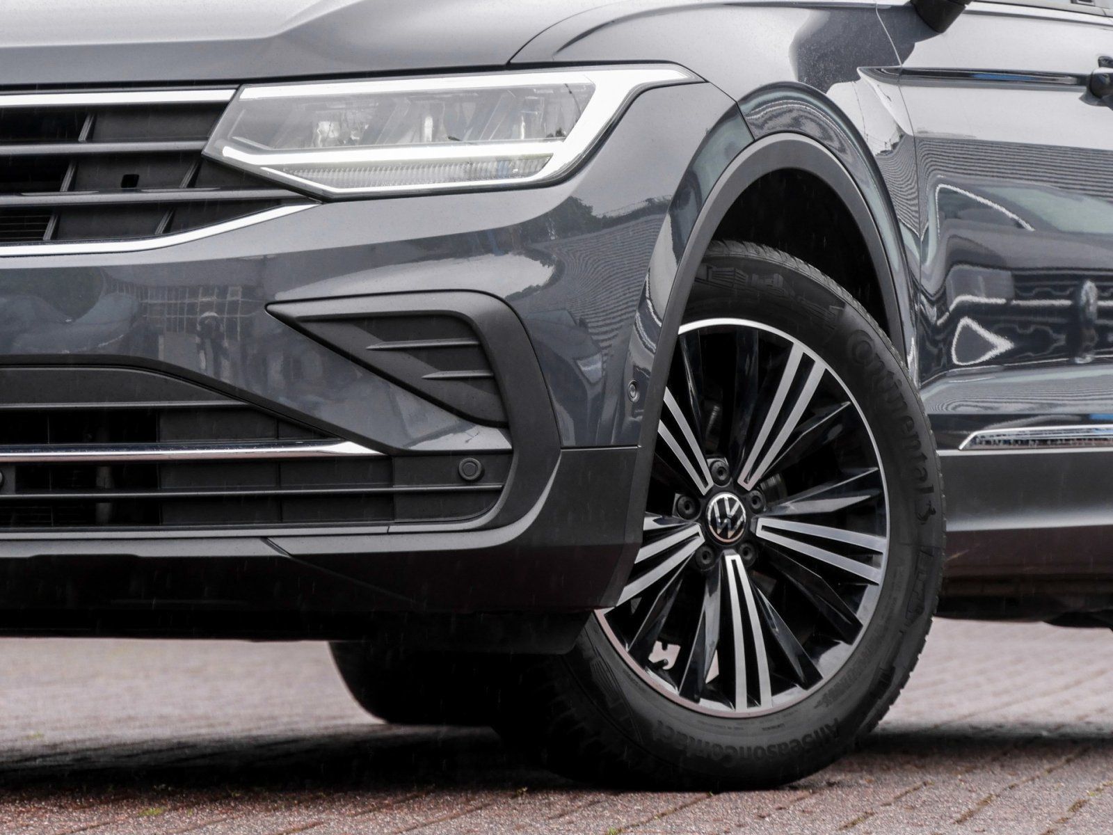 Volkswagen Tiguan 1.5 TSI Active ACC AHK HUD NAVI LED CARPL foto 5