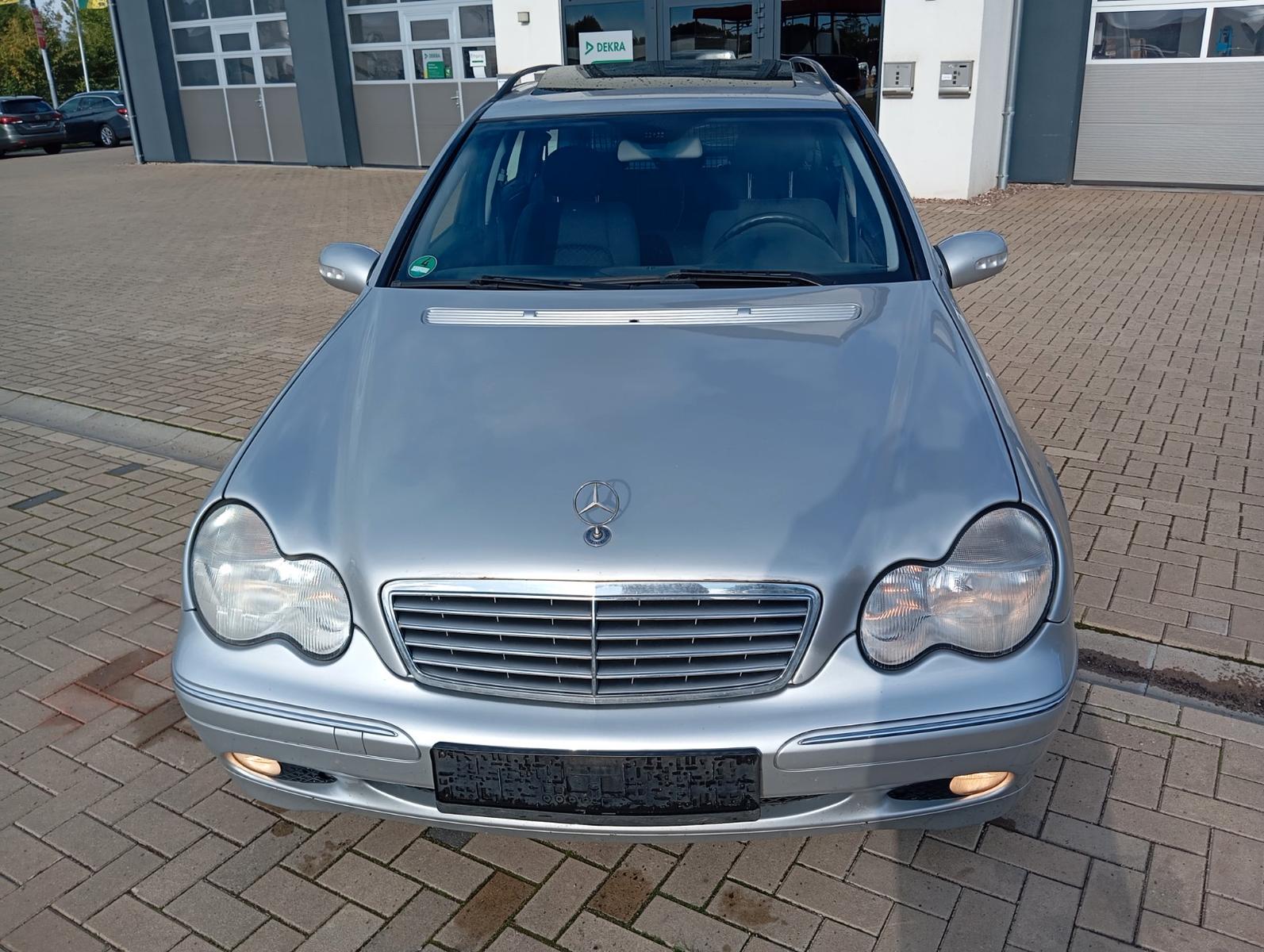 Mercedes-Benz C 180
