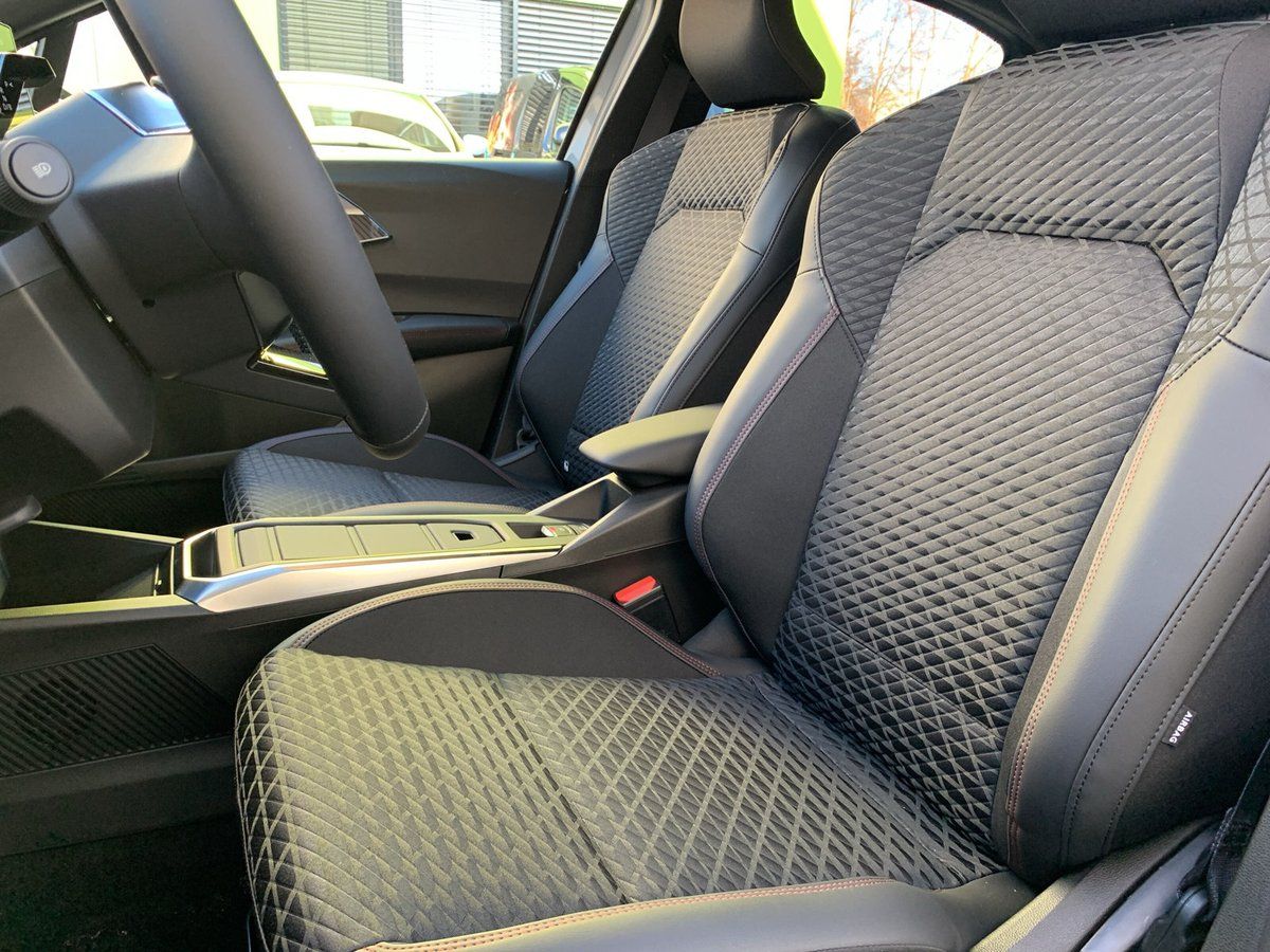 Renault Clio - Bild 9