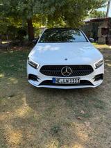 Mercedes-Benz A 250 4MATIC DCT  AMG - Mercedes-Benz A 250 in Düsseldorf