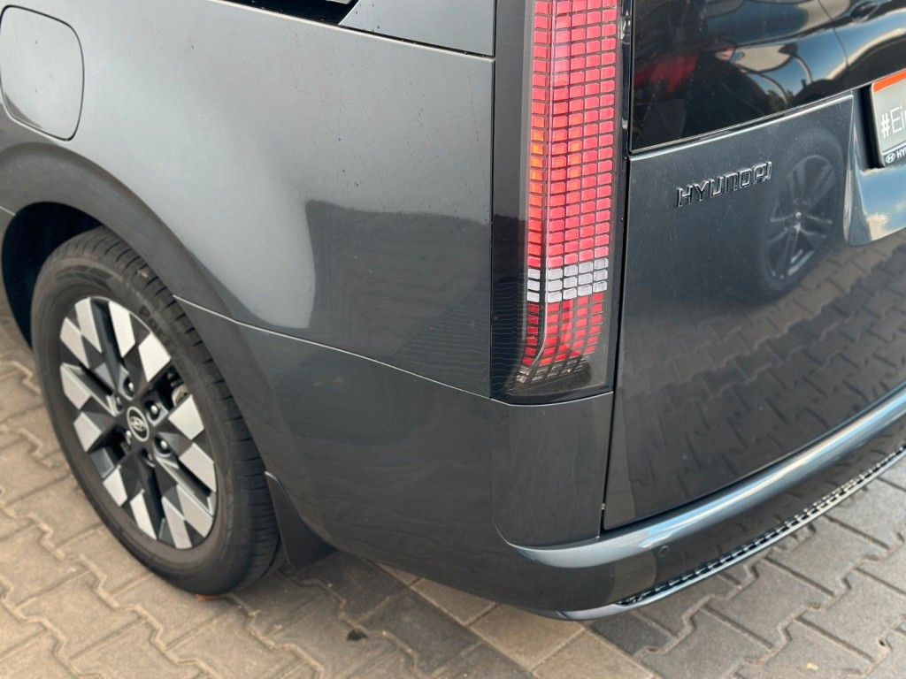 Fahrzeugabbildung Hyundai Staria Signature 7. Sitzer AWD 360°/Bose/Leder!