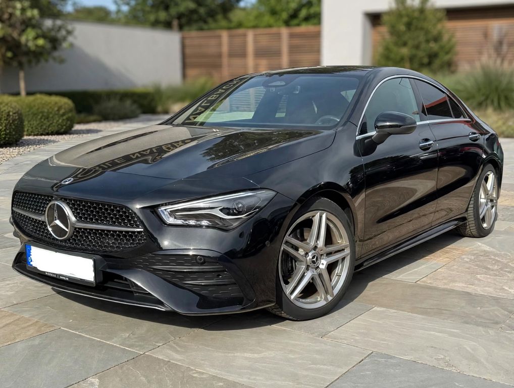 Image of Mercedes-Benz CLA 180