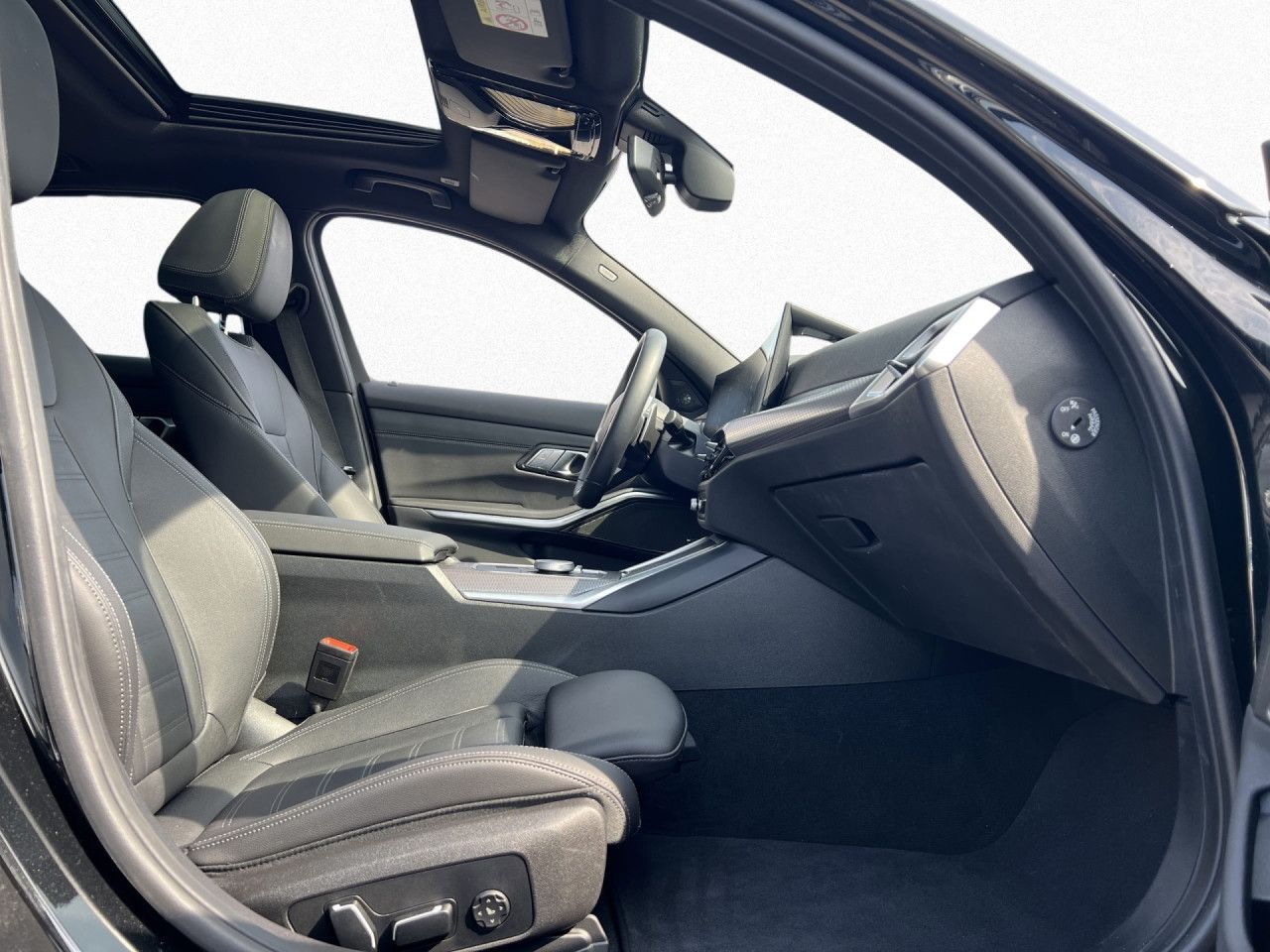 BMW 330 - Bild 13