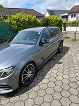 Mercedes-Benz E 220 d T mit Junger Sterne Garantie  - : Junge