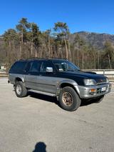 Mitsubishi L200 4x4 - blaue Mitsubishi L200