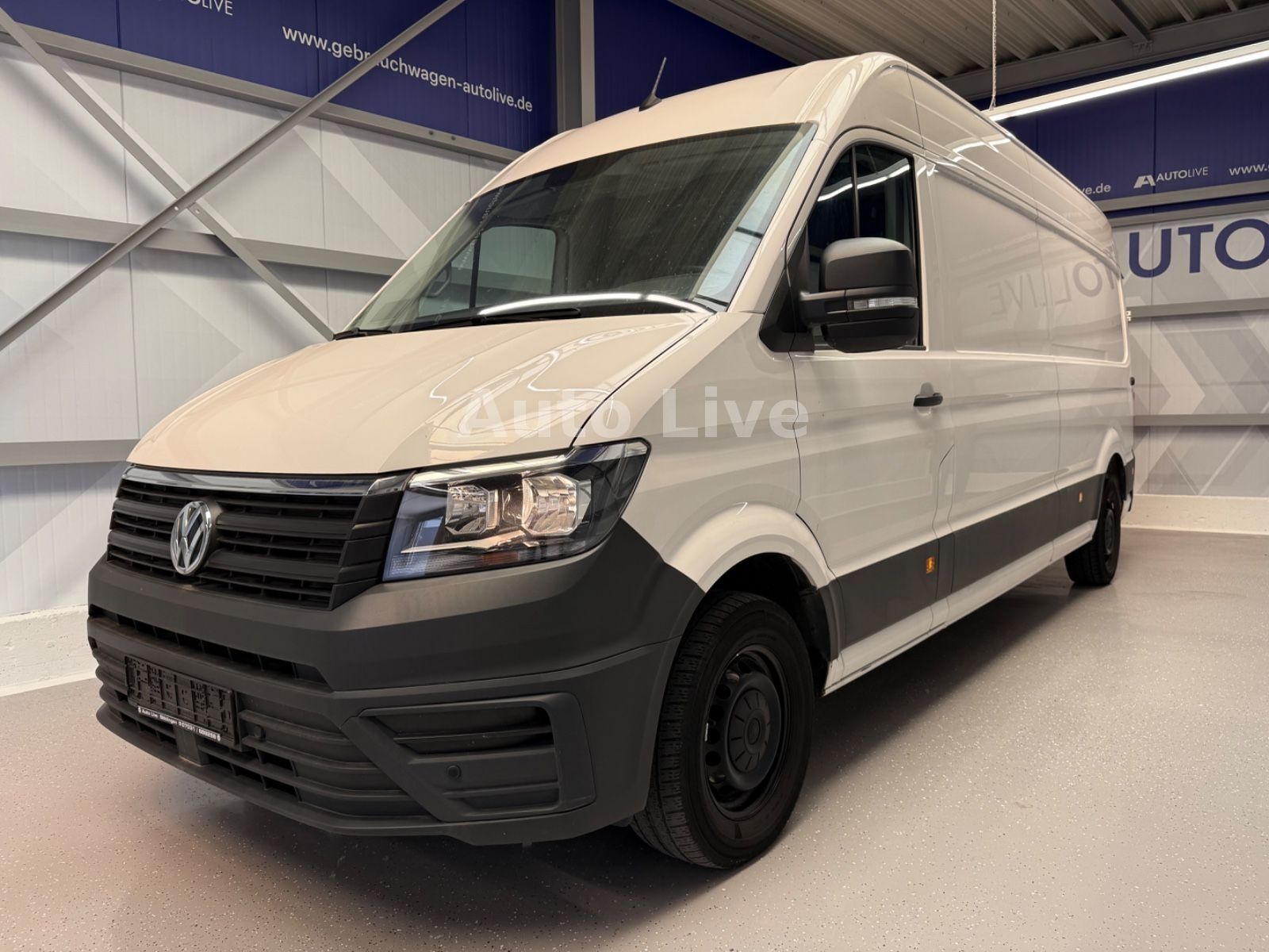 Volkswagen Crafter - 1