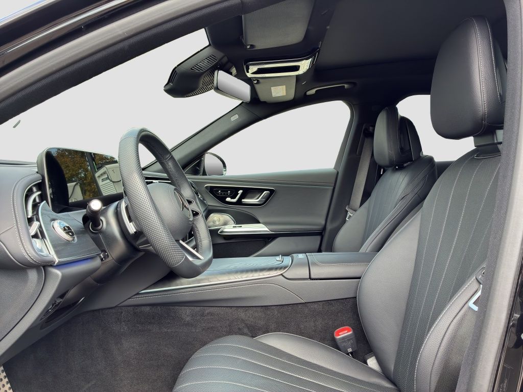 Fahrzeugabbildung Mercedes-Benz E 300 e T NIGHT*PSD*HUD*AHZV*SITZKLIMA*360°*20''
