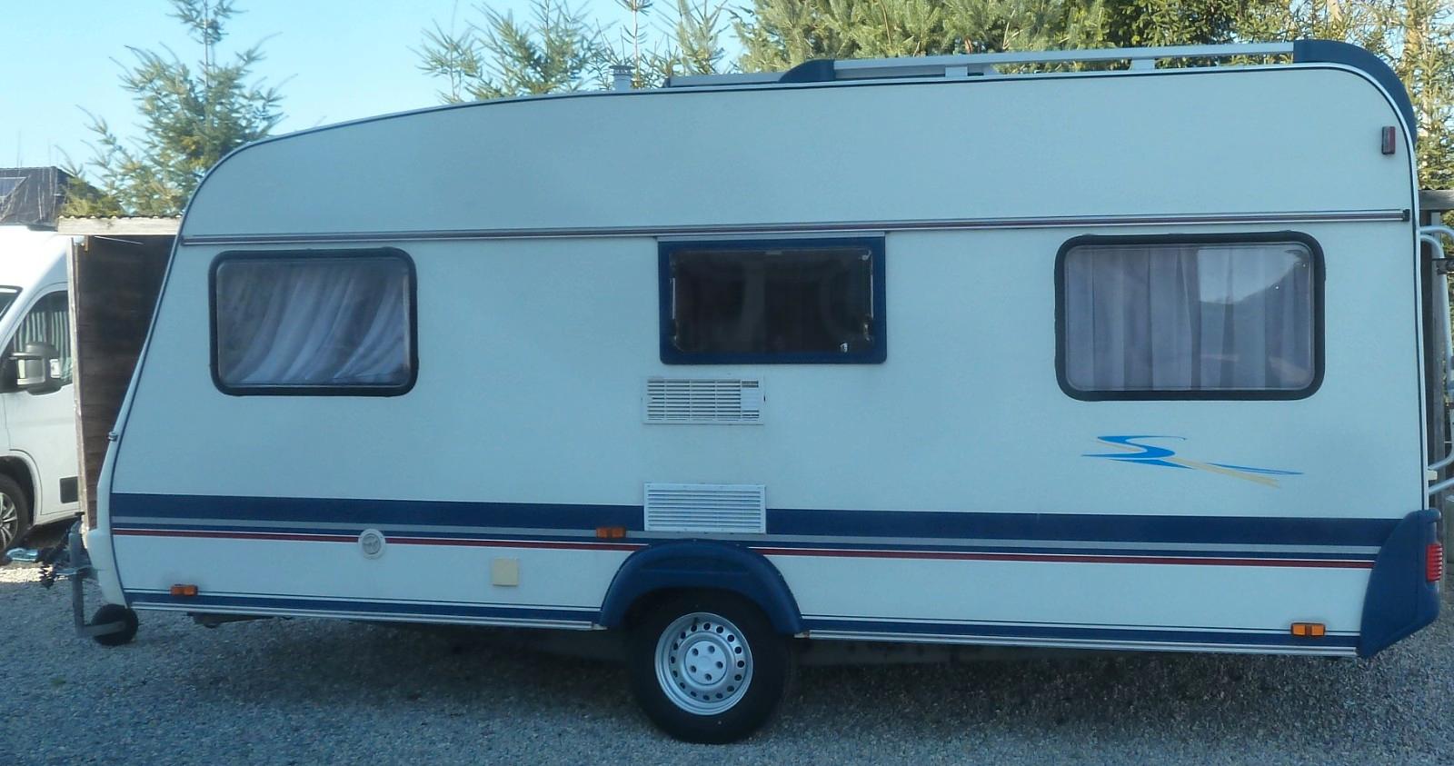 Wilk Stern 490DQ - Festbett , Vorzelt, Therme, Solar!