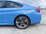 BMW M4 YAS MARINO - BMW M4 Gebrauchtwagen